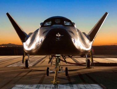 Το επιβατικό διαστημόπλοιο Dream Chaser έκανε την πρώτη του πτήση (βίντεο)